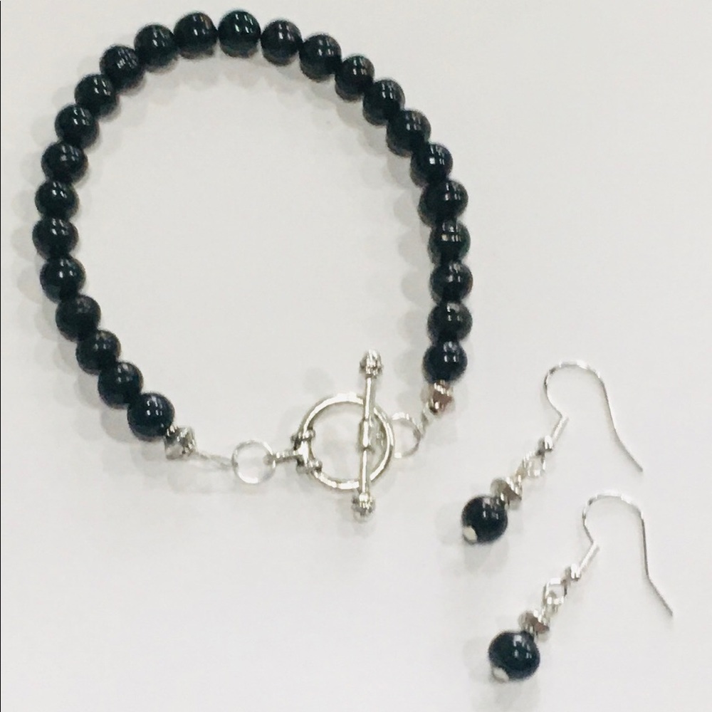 Black Pearl Toggle Bracelet & Earring Set